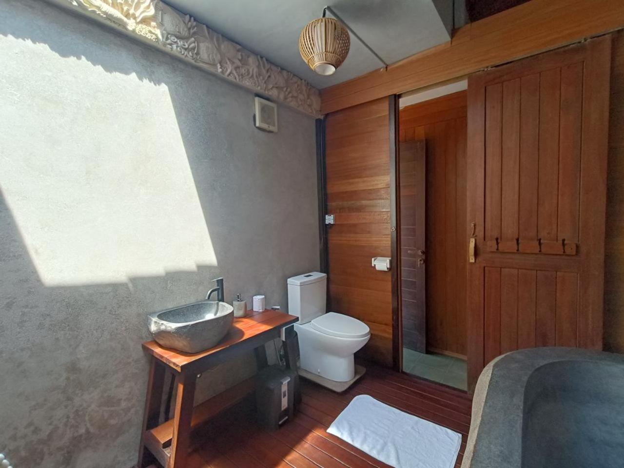 Putra'Lebah Amed Guest House Exterior foto