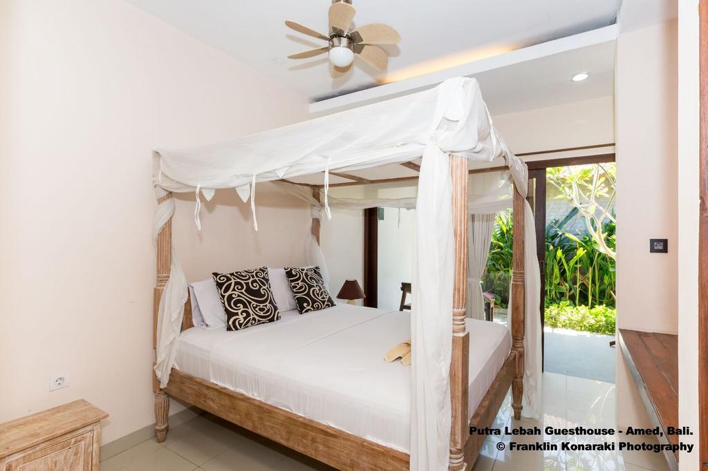 Putra'Lebah Amed Guest House Exterior foto