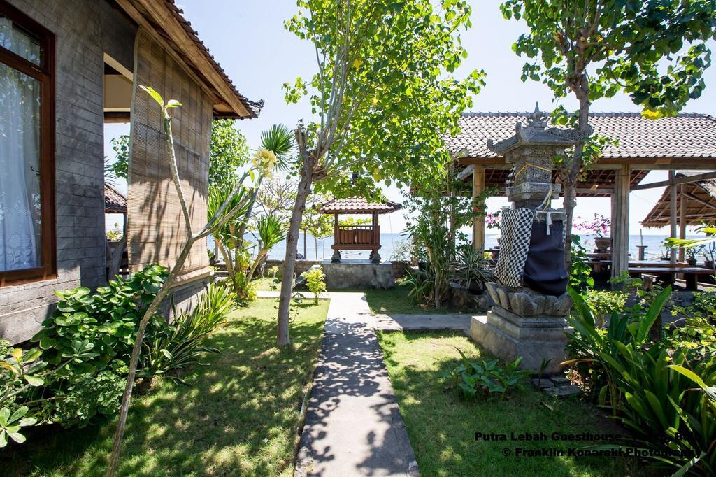 Putra'Lebah Amed Guest House Exterior foto
