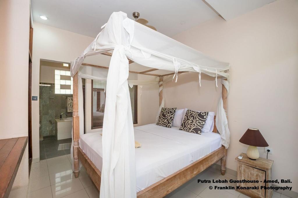 Putra'Lebah Amed Guest House Exterior foto